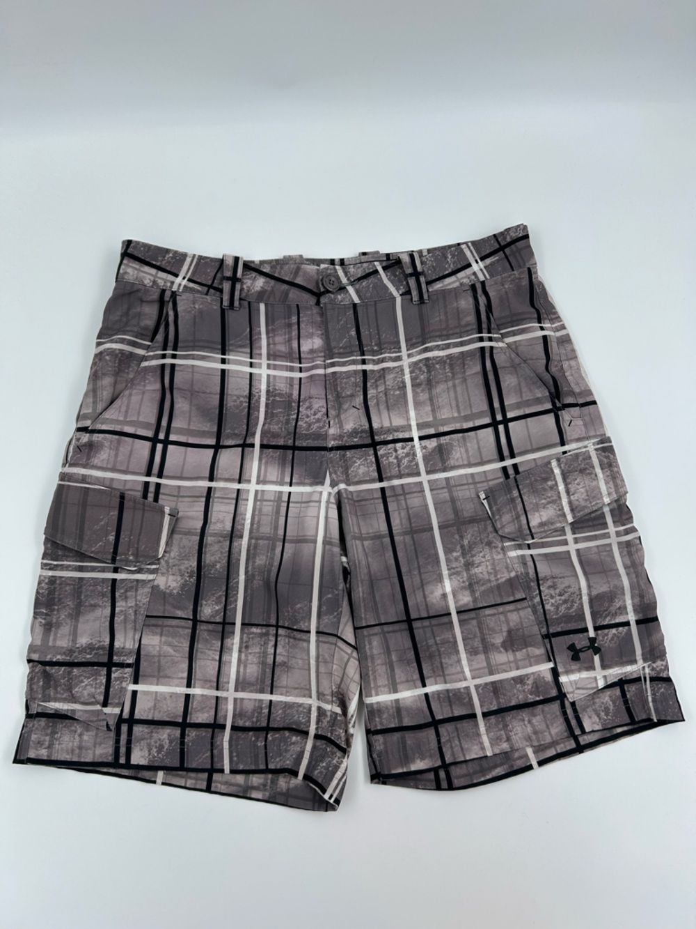 Under Armour Grey Plaid Performance Board Shorts 34W - Picture 1 of 7